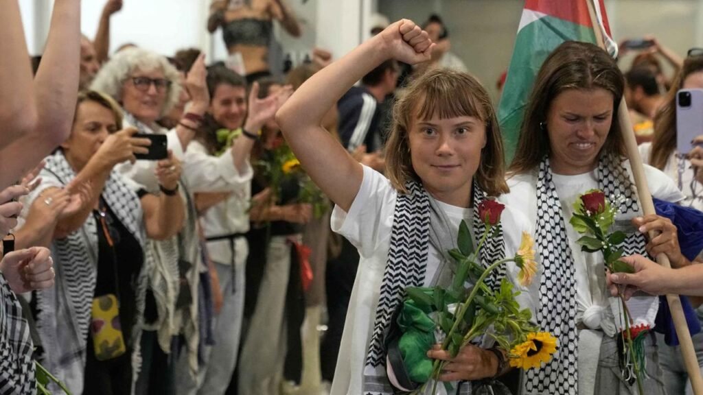 Greta Thunberg Soroti Kabut Asap Kalimantan, Ajak Dunia Bantu Korban Karhutla