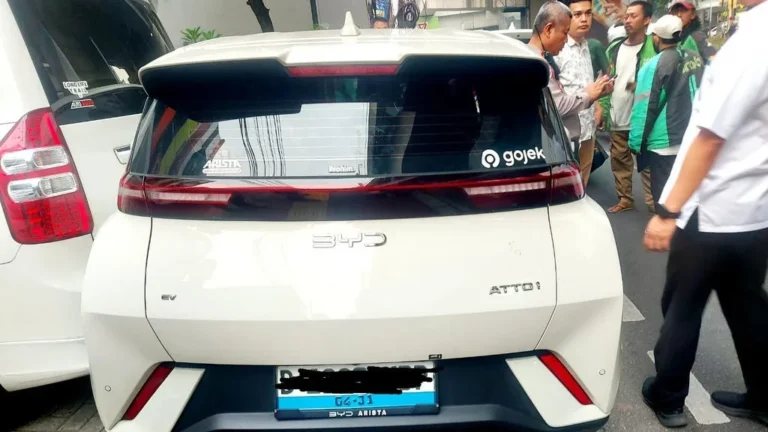 Polisi Tetapkan Pengemudi BYD yang Lindas Ojol di Panglima Polim sebagai Tersangka
