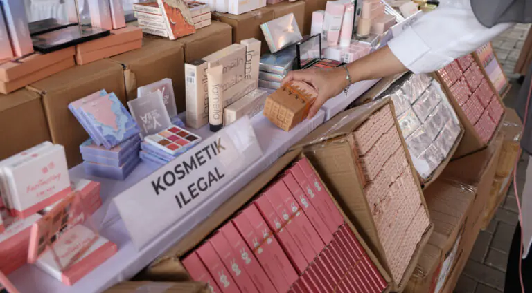 BPOM Bongkar Pabrik Kosmetik Palsu di Mojokerto Bernilai Rp16 Miliar