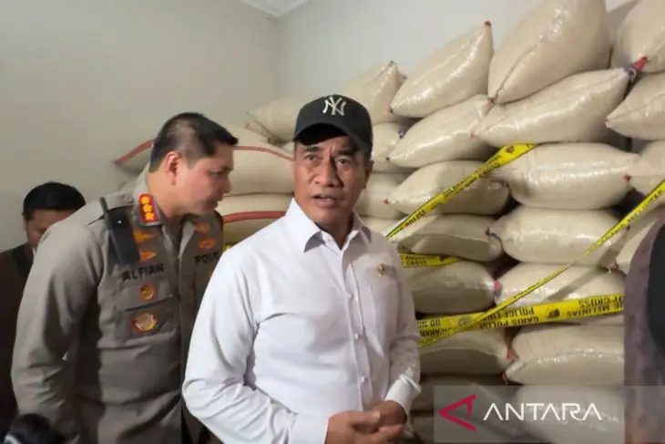 Mentan Amran Bongkar Mafia Beras SPHP Jadi Beras Premium