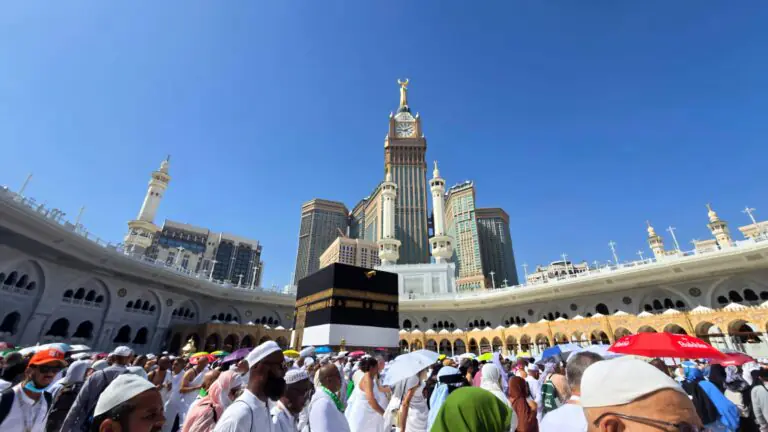 Arab Saudi Memanas, Ratusan Jemaah Umrah Indonesia Tunda Pemberangkatan