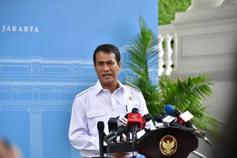 Mentan Amran Bakal Tindak Tegas Mafia Pangan, Harga Telur Jadi Sorotan