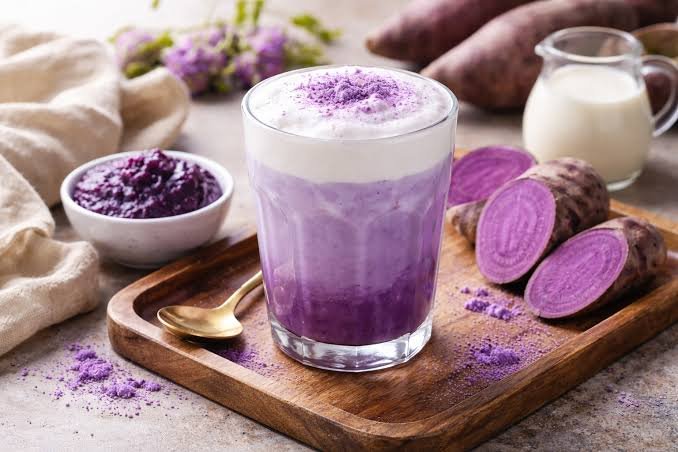 Ubi Ungu dan Ube Jadi Tren Kuliner Kekinian, dari Latte hingga Dessert Estetik