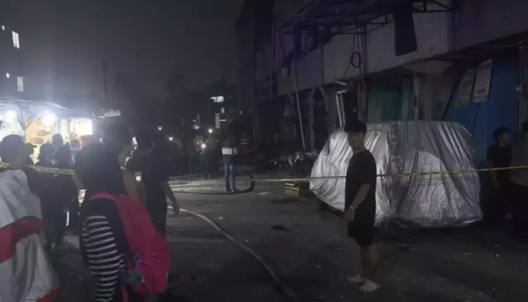 Gudang Penyuplai MBG di Cimanggis Meledak, 8 Orang Dievakuasi